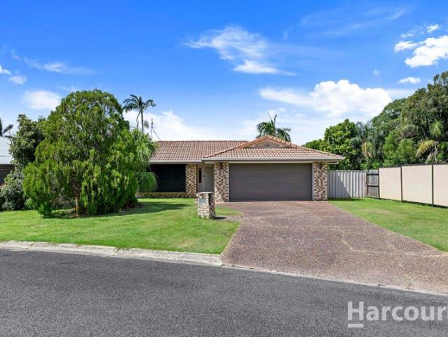 Packed with Potential Big Block, Great Shed, Fantastic Location!