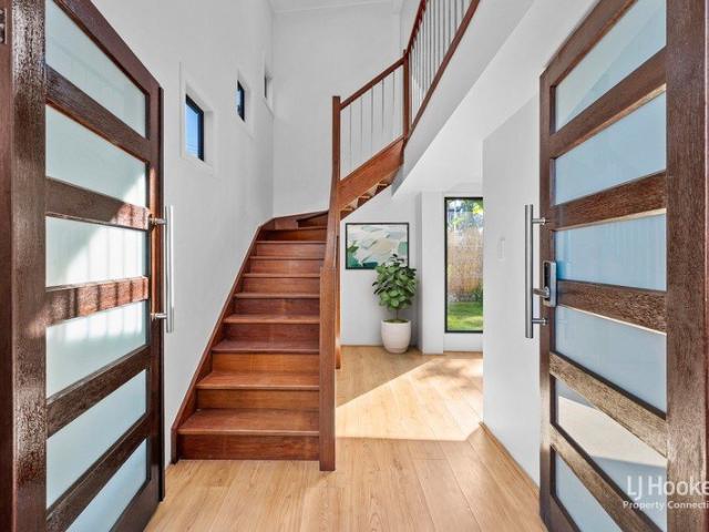 PACKED WITH POTENTIAL ON A GENEROUS BLOCK RENOVATE, REFRESH & REAP THE REWARDS