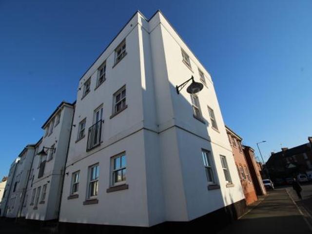 Packington Place, Leamington Spa 2 bed apartment to rent £1,300 pcm £300 pw