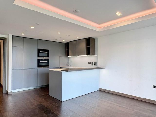 Paddington Gardens, North Wharf Road, W2