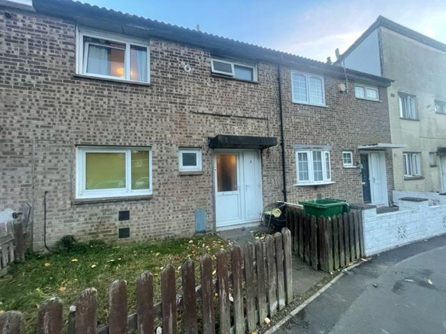 Paddock Mill Court, Northampton NN3, 3 bed property to rent, £1,400 pcm | PrimeLocation