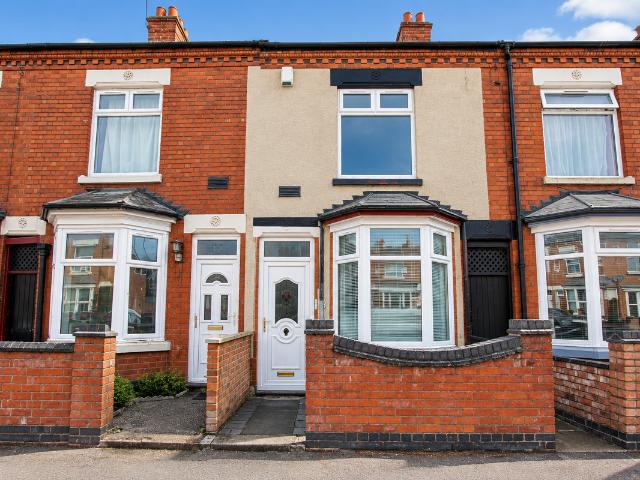 Paddock Street, Wigston LE18, 2 bed terraced house to rent, £900 pcm | PrimeLocation