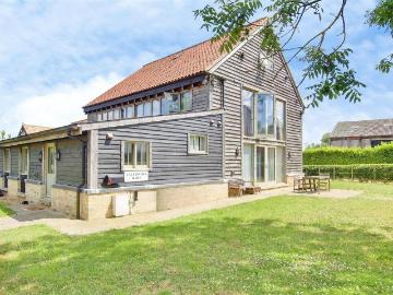 Padgetts Lane, Fenton, Warboys PE28, 6 bed barn conversion to rent, £2,250 pcm | PrimeLocation