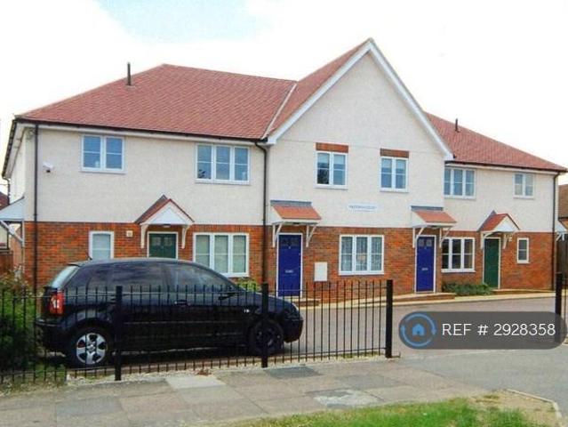 Padora Court, Harrow, HA3 2 bed maisonette to rent £1,850 pcm £427 pw