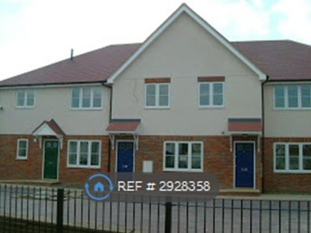 Padora Court, Harrow HA3, 2 bed maisonette to rent, £1,950 pcm | PrimeLocation