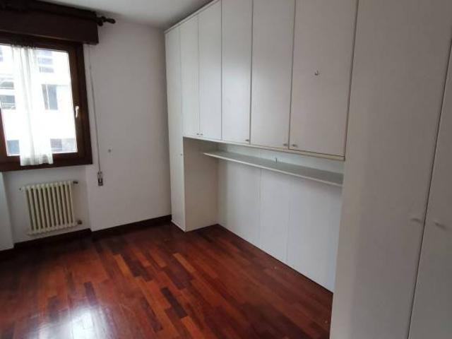 PADOVA 2000: 2 CAMERE CON TERRAZZO DISPONIBILE DAL 01/09