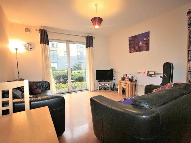 Padstone House, Bow, London E3, 1 bed flat to rent, £1,600 pcm | PrimeLocation