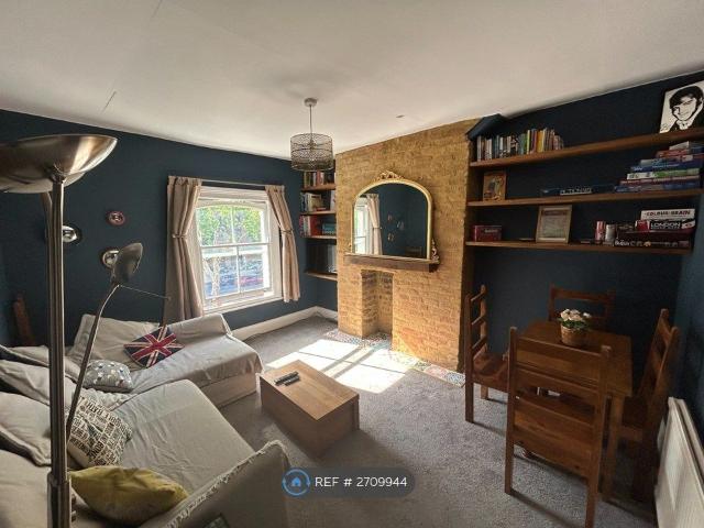 Page Green Terrace, London N15, 1 bed flat to rent, £2,095 pcm | PrimeLocation