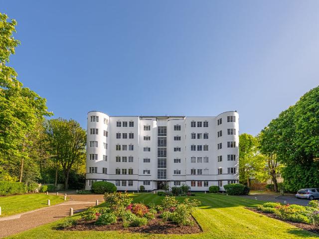 Pages Lane, Muswell Hill N10, 2 bed flat to rent, £1,950 pcm | PrimeLocation