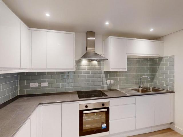 Paget Street, Gillingham, Kent, ME7 6 bed house share to rent £650 pcm £150 pw