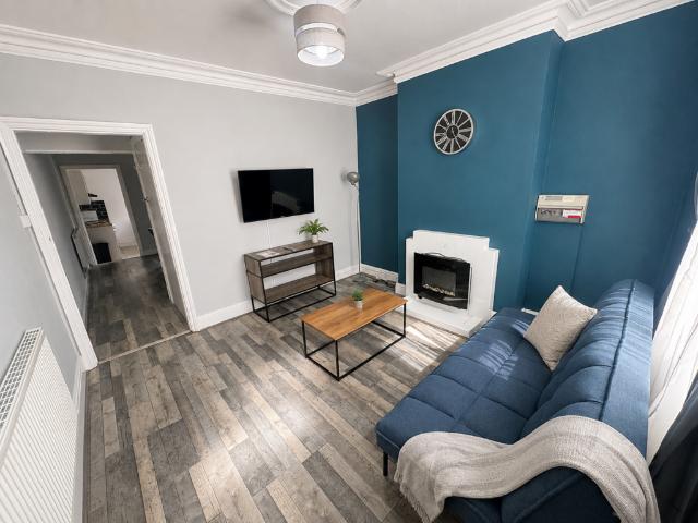 Paget Street, Loughborough LE11 2 bed house to rent £1,738 pcm £401 pw