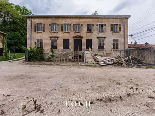 Pagny sur Moselle 54530 Achat / Vente appartement 1 pièce t1 au dernier étage parking