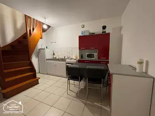 Paimboeuf 44560 Location appartement 3 pièces t3 au dernier étage cave
