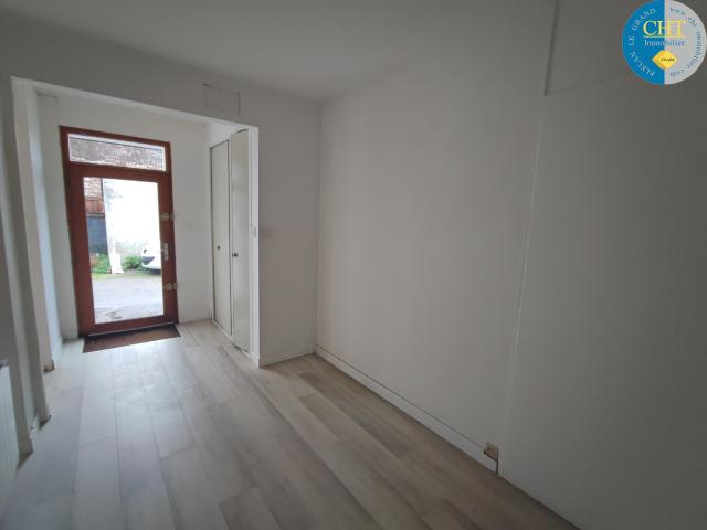 PAIMPONT A LOUER APPARTEMENT T2 DE PLAIN PIED