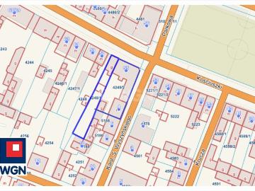 Pajęczno: 290 m2 z lokalami, domem i garażami