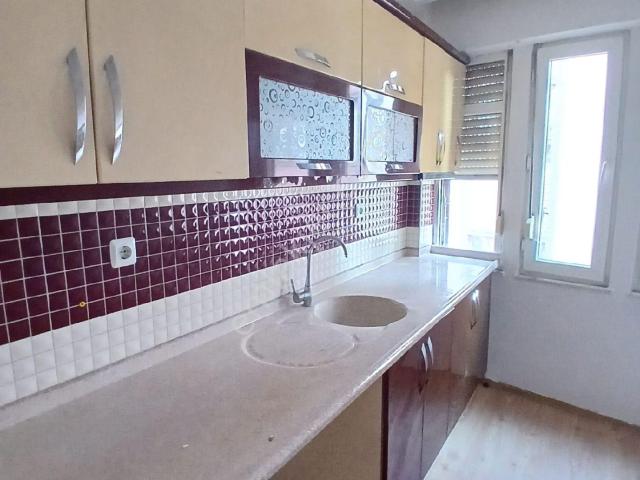 Pak Yapı'dan Kiralık 2+1 Edremit Merkezde Jeotermallı