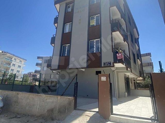 PALA EMLAK tan MEVLANA MAH. SATILIK 1+1 REZİDANS