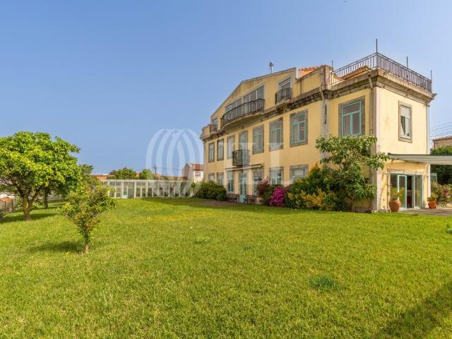 Palacete T6, com projeto aprovado, em Gondomar 0m² Gondomar São Cosme, Valbom e Jovim