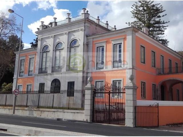 Palacete junto à Marginal com vista frontal rio 0m² Oeiras E São Julião Da Barra