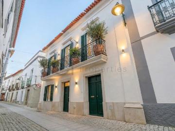 Palacete no Centro Histórico de Serpa com mais de 500 m2 570m² Serpa Salvador e Santa Maria