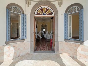 Palacete no Funchal | EXCELENTE INVESTIMENTO