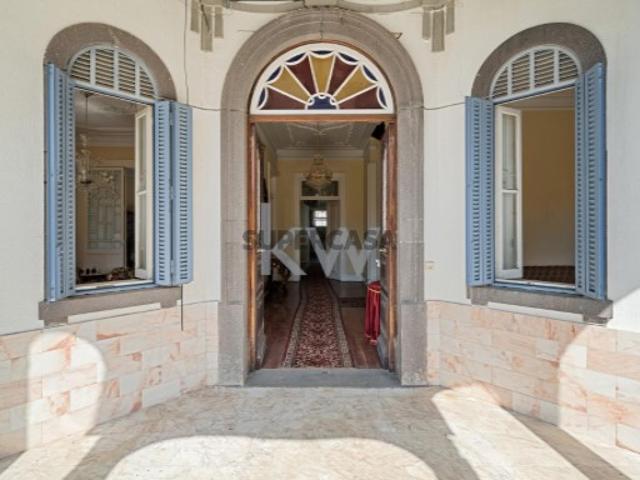 Palacete no Funchal | EXCELENTE INVESTIMENTO