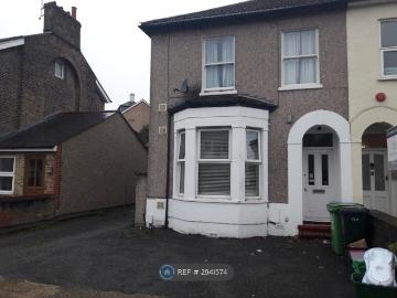 Palace Grove, Bromley BR1, 1 bed flat to rent, £1,350 pcm | PrimeLocation