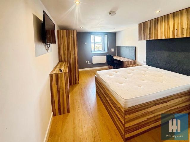 Palace Studios, 30 Kirkgate, Huddersfield HD1, Studio to rent, £780 pcm | PrimeLocation