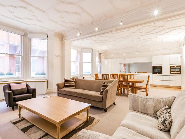 Palace Place Mansions, Kensington W8, 2 bed flat to rent, £4,485 pcm | PrimeLocation