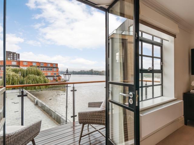 Palace Wharf, 6 23 Rainville Road, London, W6 9UF, United Kingdom | 2 bed apartment for rent #130736686 | Rentberry