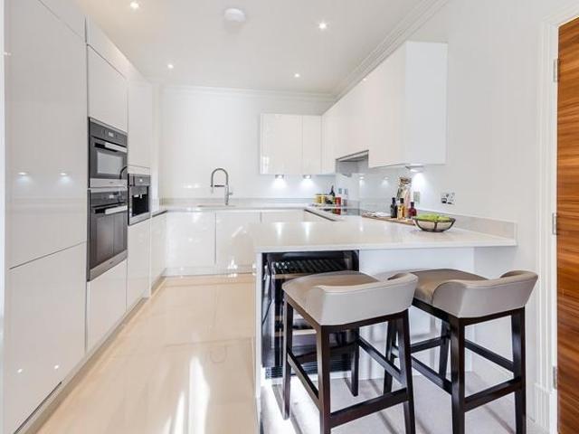 Palace Wharf, 6 23 Rainville Road, London, W6 9UF, United Kingdom | 2 bed apartment for rent #130891293 | Rentberry