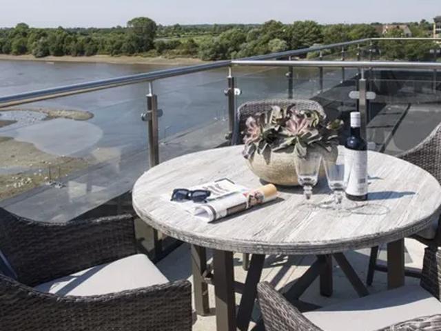 Palace Wharf, 6 23 Rainville Road, London, W6 9UF, United Kingdom | 3 bed duplex for rent #132990863 | Rentberry