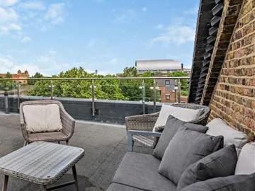 Palace Wharf, 6 23 Rainville Road, London, W6 9UF, United Kingdom | 3 bed duplex for rent #140799857 | Rentberry