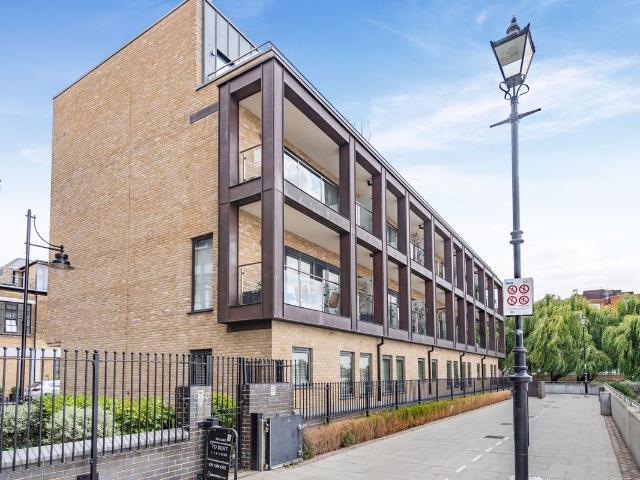 Palace Wharf, Rainville Road, London W6, 3 bed town house to rent, £12,177 pcm | PrimeLocation