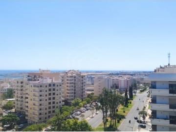 Palácio Br Avenida Apartamento T2, piscina na cobertura, Far. 99m² Faro sé e são pedro