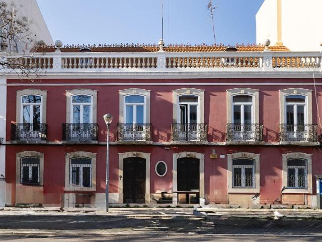 Palácio do 1900 no Centro de Setúbal Exclusiva, com 19 Div. 987m² Setúbal São Julião, Nossa Senhora da Anunciada e Santa Mari