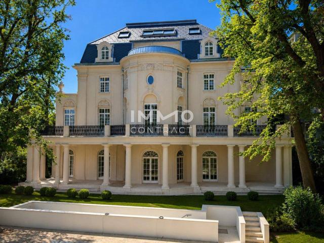 PALAIS PICK: Inkl. Pool: Gartenresidenz der Extraklasse 490m2 private Grünfläche EINMALIG