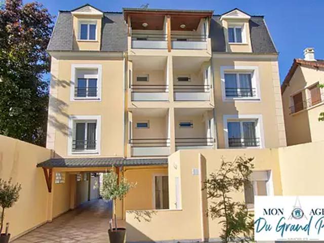Palaiseau 91120 Location appartement 1 pièce t1 au dernier étage cave