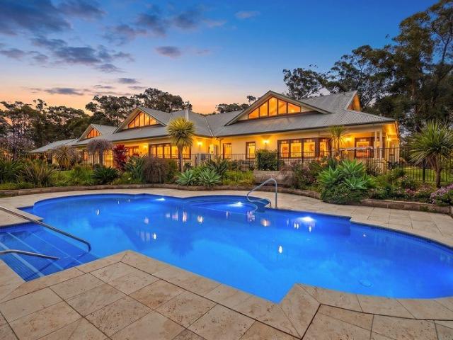 Palatial 7 Bedroom Estate with Private Guest Wings & 49 Acres