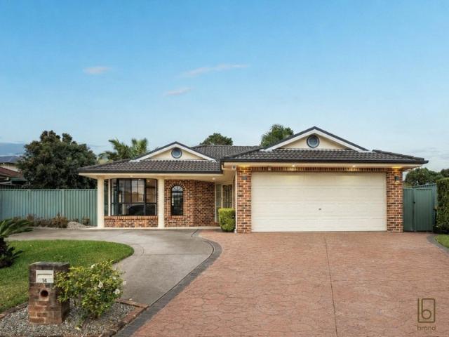 Palatial Family Entertainer with Pool, Side Access & Space to Impress