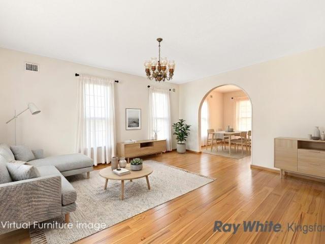 Palatial Family Living Parkside Locale