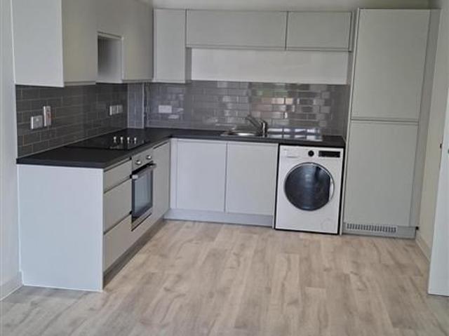 Palatine Road, Manchester M22, 2 bed flat to rent, £1,205 pcm | PrimeLocation