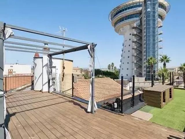 Palavas les Flots 34250 Achat / Vente appartement 5 pièces t5 au dernier étage terrasse