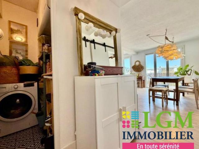 PALAVAS LES FLOTS: Appartement T2 avec VUE MER, Terrasse Cellier et Cave