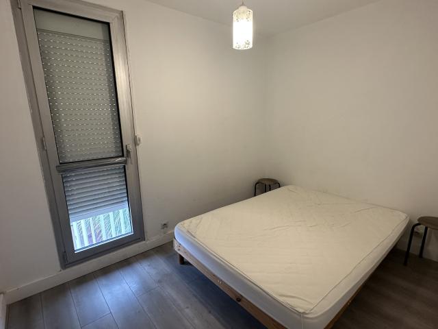 PALAVAS LES FLOTS RIVE DROITE APT T2 AVEC TERRASSE ET GARAGE