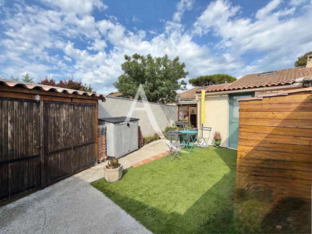 PALAVAS LES FLOTS RIVE DROITE MAISON VUE ÉTANG 87 M² UNE PARCELLE DE 204 M² UNE CHAMBRE UN COIN NUIT OU BUREAU UNE CHAMBRE EN MEZZANINE + UN APPARTEMENT 2 PIÈCES INDÉPENDANT