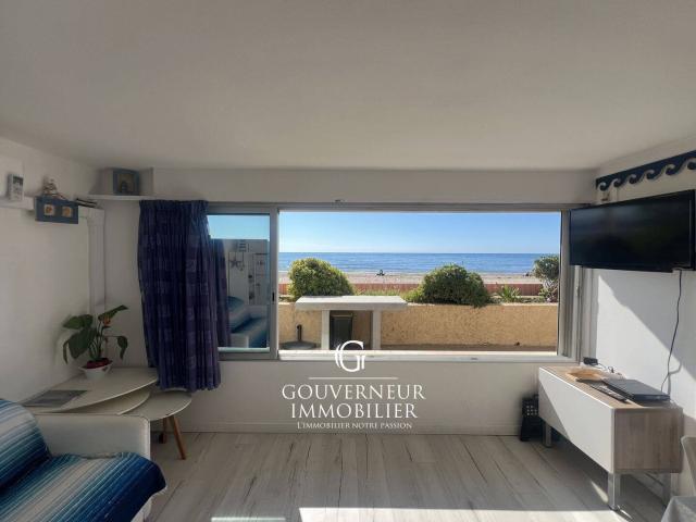 PALAVAS Studio cabine climatisé vue mer + parking à l'année