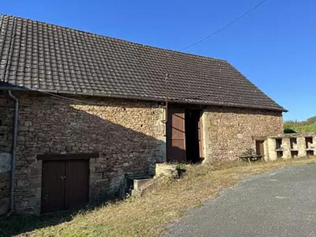 Palazinges 19190 Achat / Vente maison 5 pièces t5 parking