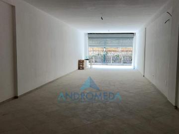 Palazzina commerciale in affitto a Napoli