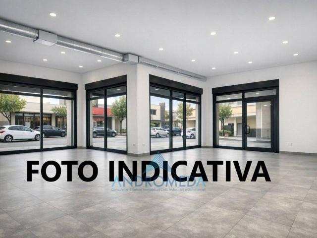 Palazzina commerciale in affitto a Arzano